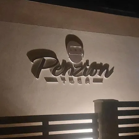 Tosa Pensión