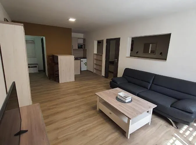 Toša Affittacamere 3*